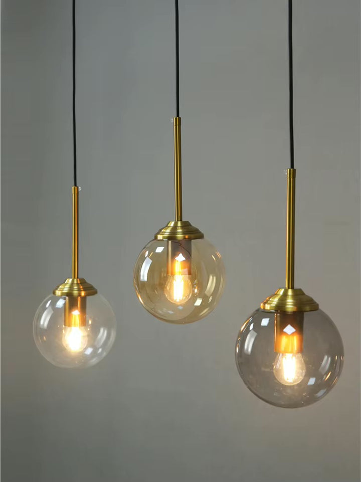 Nowoczesna Lampa Wisząca z Szklaną Kulą