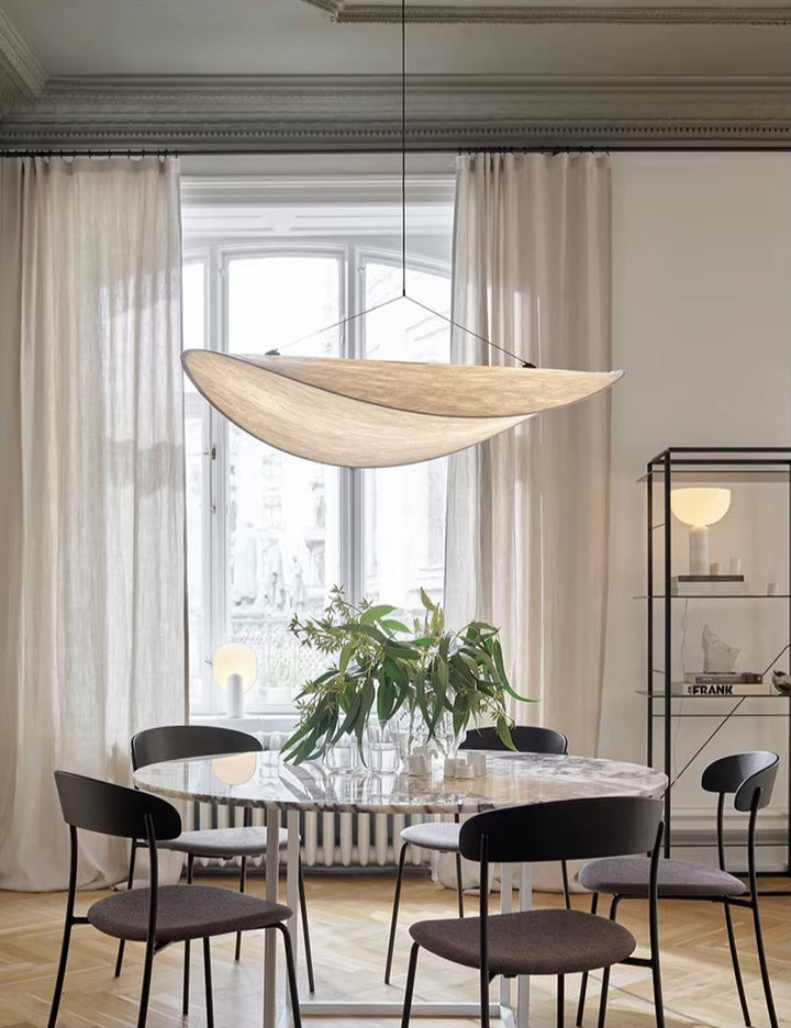 Lampa wisząca z papieru jedwabistego Chmura | Nowoczesne oświetlenie do salonu