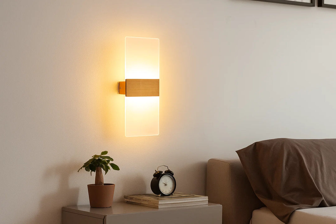 Nowoczesna lampa ścienna LED z matowym wykończeniem